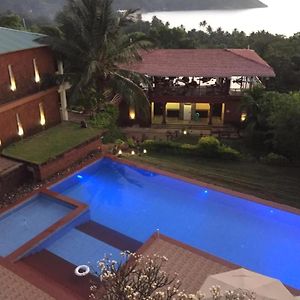 Kudle Beach View Resort And Spa Gokarna
